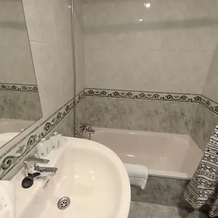 617a Centrico Con Patio Овьедо